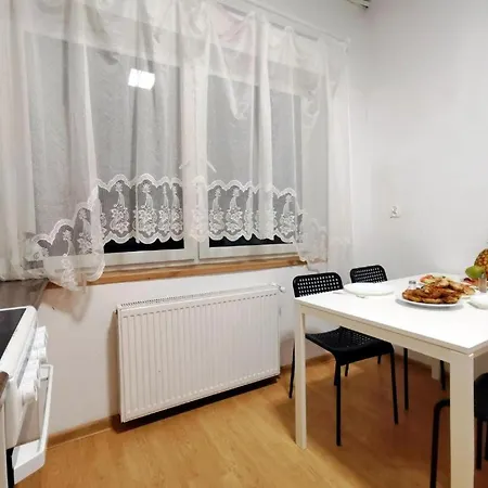 Hostal Guest House *