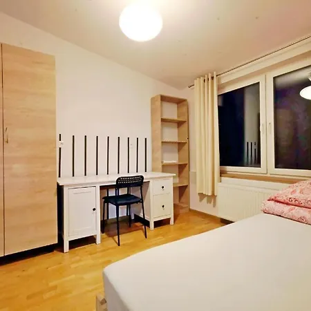 Guest House *
