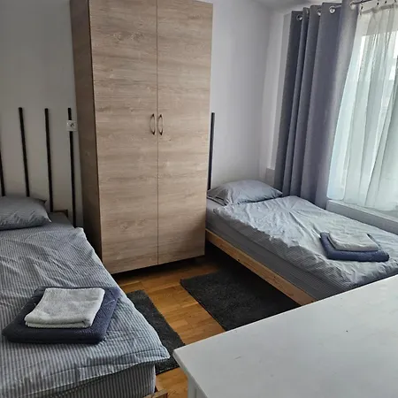 Guest House Hostal *